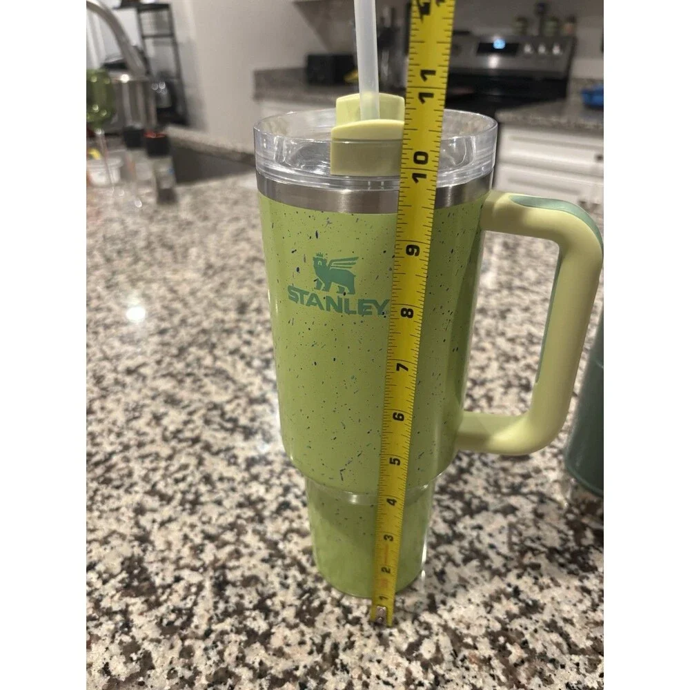 Stanley Speckled Green Insulated Tumbler W/ Handle Straw Drink Through Lid 40oz